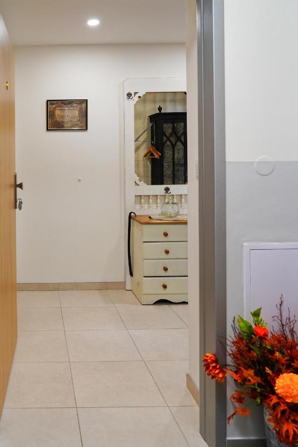 Apartman Praha Brevnov Exterior photo